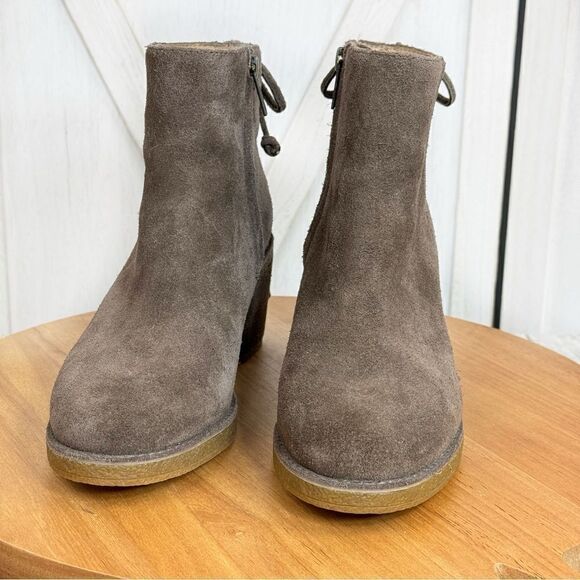 Ugg Corinne Suede Heeled Ankle Boot Taupe Brown Womens Size 7 1095793 - Picture 4 of 13